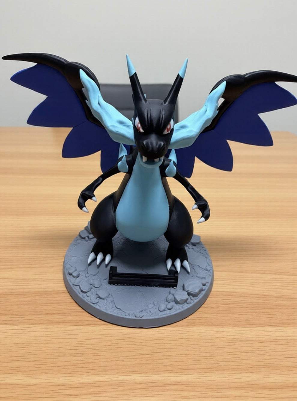 Life size charazard